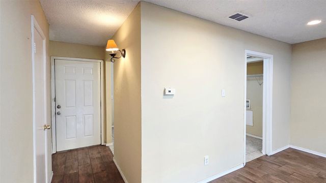 220 Village North Drive, Richardson, TX 75081