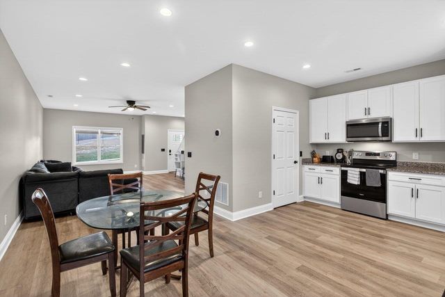 612 ZEPHYR DR, Rockingham, VA 22801