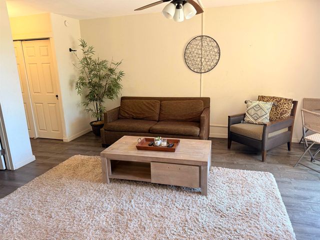 3660 Lower Honoapiilani Rd # 111, Lahaina, HI 96761