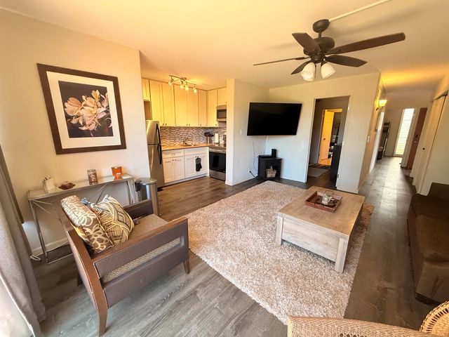 3660 Lower Honoapiilani Rd # 111, Lahaina, HI 96761