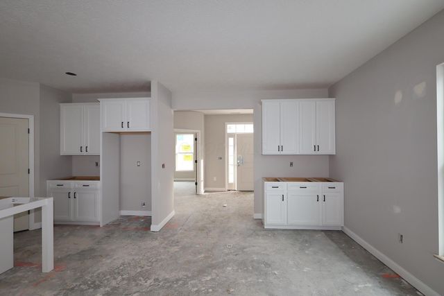 4543 Corsican Loop E, Hilliard, OH 43026