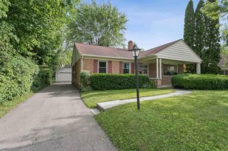 25 W GRAND STREET, Chilton, WI 53014