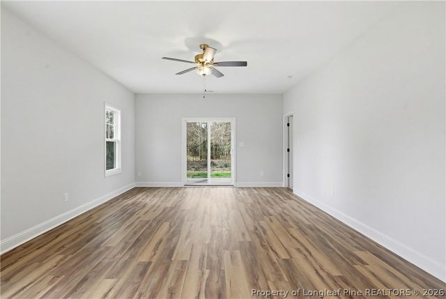 1515 McBryde Lake Road, Raeford, NC 28376