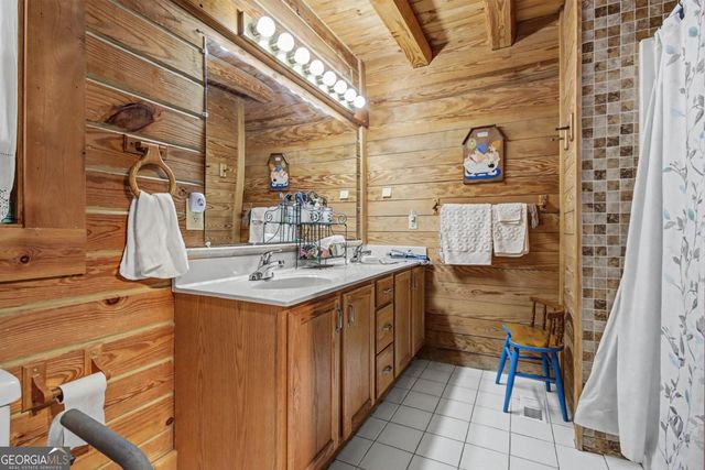 105 Springer Road, Whitesburg, GA 30185