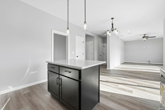 805 Zenos Boulevard, Fort Wayne, IN 46818