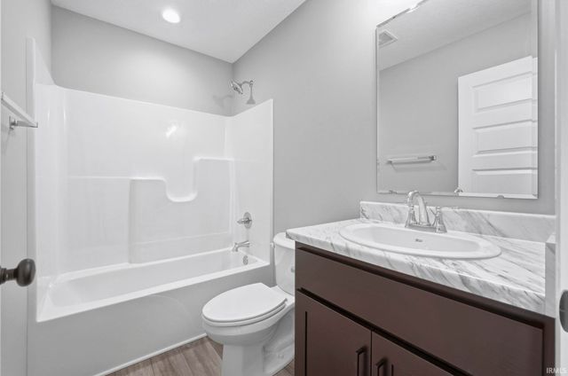 805 Zenos Boulevard, Fort Wayne, IN 46818