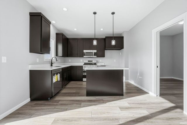 805 Zenos Boulevard, Fort Wayne, IN 46818