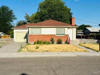 229 SW 12th St, Ontario, OR 97914