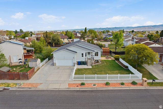 6306 W MARCREST DR, West Valley City, UT 84128