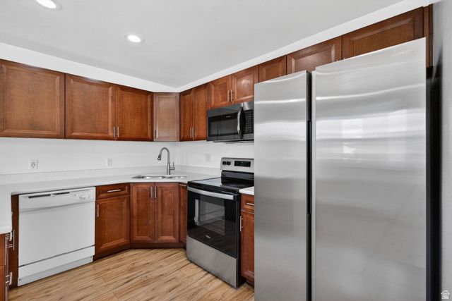 6306 W MARCREST DR, West Valley City, UT 84128