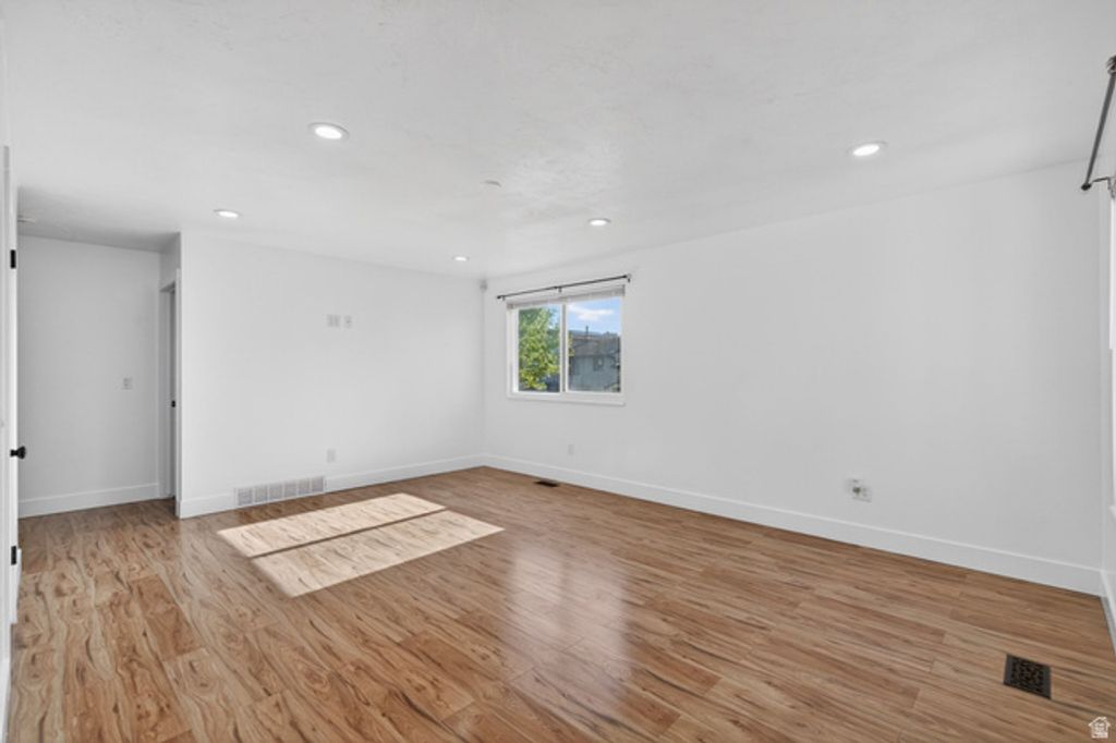Image 15 of property listing at 6306 W MARCREST DR, West Valley City, UT 84128