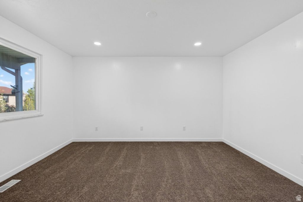 Image 23 of property listing at 6306 W MARCREST DR, West Valley City, UT 84128