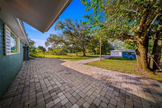 250 98 STREET NW, Okeechobee, FL 34972