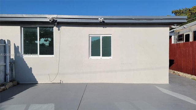 14200 NE 15th Ave B, North Miami, FL 33161