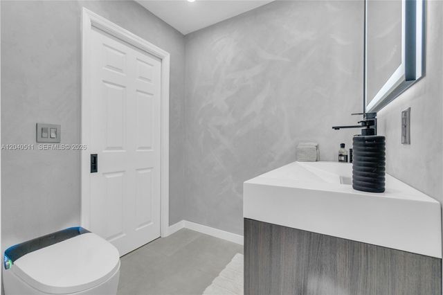 1405 SW 4th Terrace, Pompano Beach, FL 33060