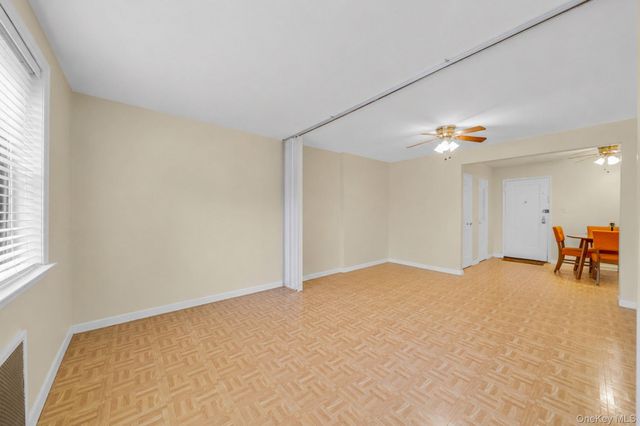 139-05 85 Drive 5E, Briarwood, NY 11435