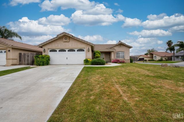 12619 Sawtooth Avenue, Bakersfield, CA 93312