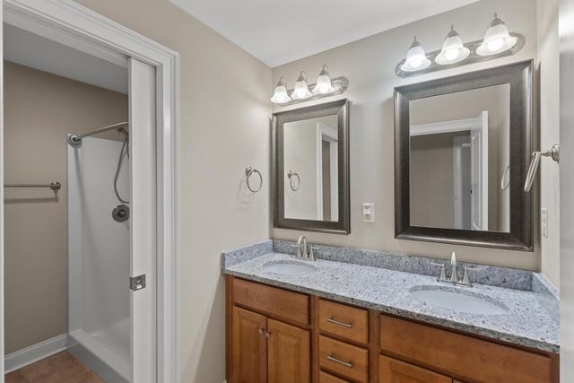 257 Puent Dr, Dothan, AL 36301
