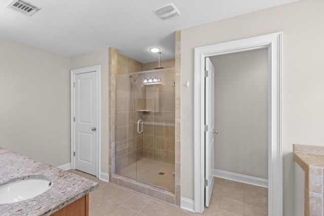 257 Puent Dr, Dothan, AL 36301