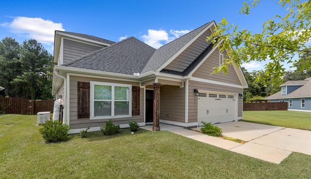 257 Puent Dr, Dothan, AL 36301