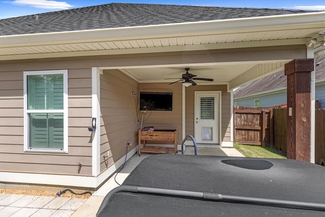 257 Puent Dr, Dothan, AL 36301