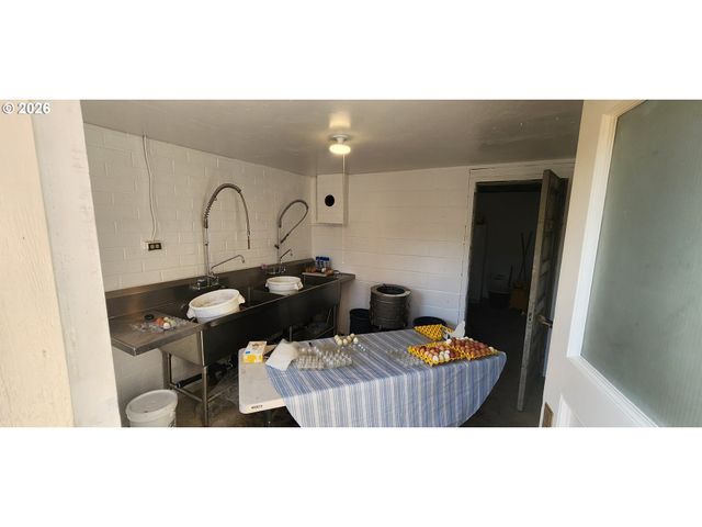 12718 Ne 159TH St, Brush Prairie, WA 98606