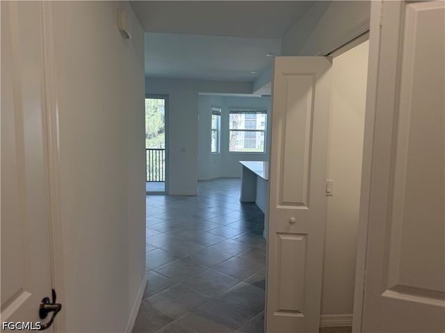 18421 Copperhead CT N 222, Lehigh Acres, FL 33936