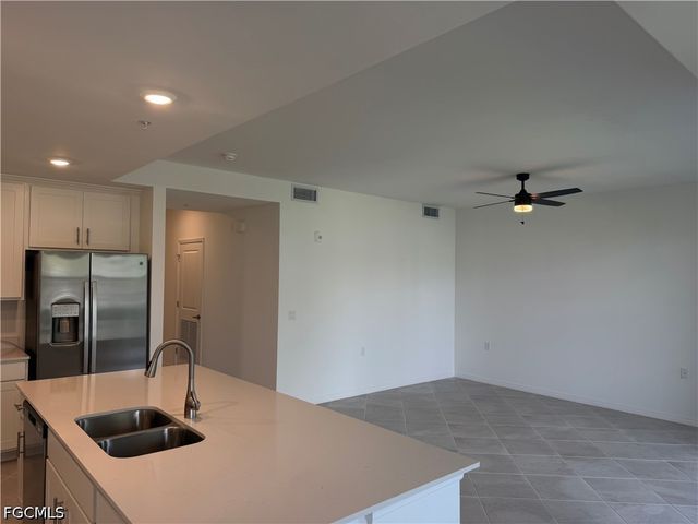 18421 Copperhead CT N 222, Lehigh Acres, FL 33936