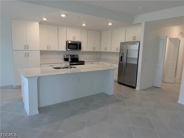 18421 Copperhead CT N 222, Lehigh Acres, FL 33936