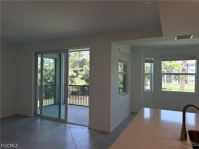 18421 Copperhead CT N 222, Lehigh Acres, FL 33936
