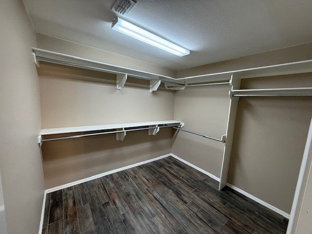 4001 Wagner Lee Dr, Corpus Christi, TX 78418