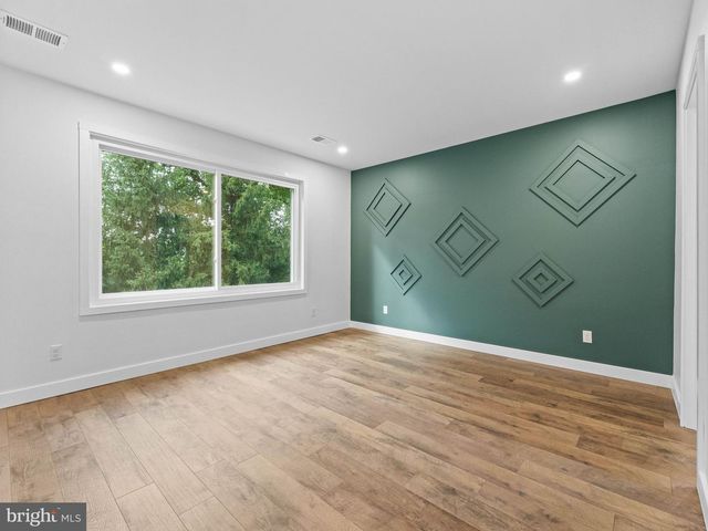 4642 BELMONT AVE, Bensalem, PA 19020