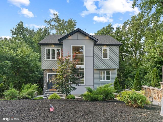4642 BELMONT AVE, Bensalem, PA 19020