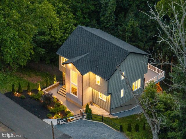 4642 BELMONT AVE, Bensalem, PA 19020