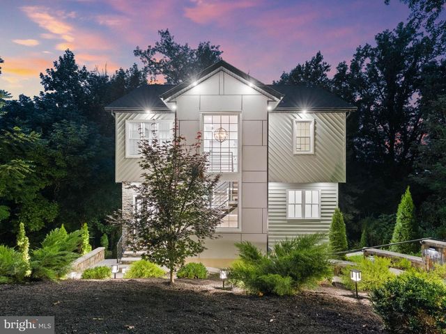 4642 BELMONT AVE, Bensalem, PA 19020