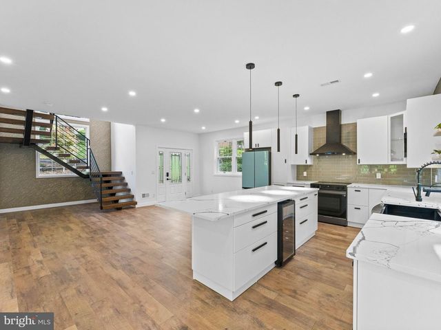 4642 BELMONT AVE, Bensalem, PA 19020