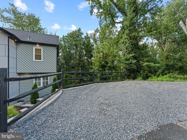 4642 BELMONT AVE, Bensalem, PA 19020