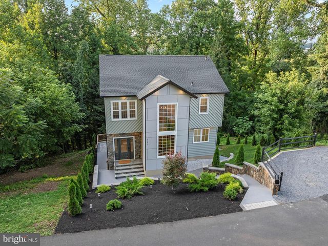 4642 BELMONT AVE, Bensalem, PA 19020