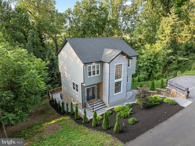 4642 BELMONT AVE, Bensalem, PA 19020