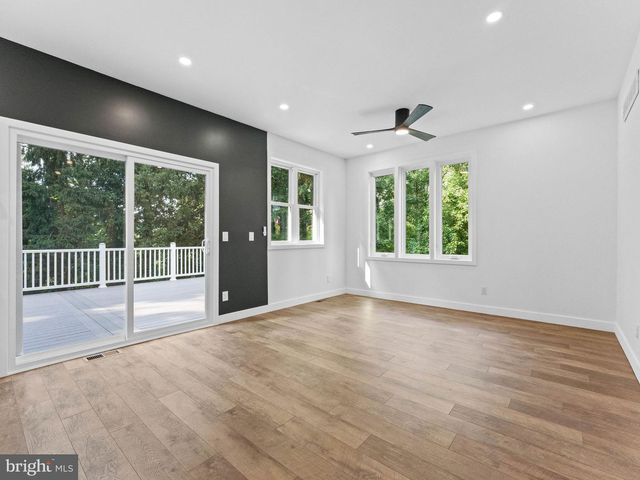 4642 BELMONT AVE, Bensalem, PA 19020