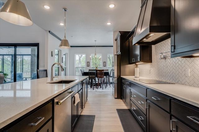 124 Cote D Azur Drive, Chico, TX 76431