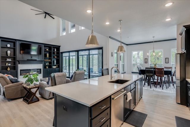 124 Cote D Azur Drive, Chico, TX 76431