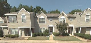 18 Inlandview Dr # B, Hampton, VA 23669