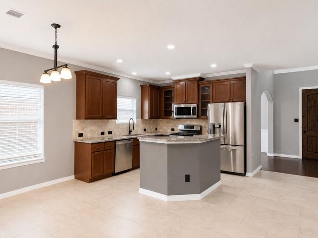 28547 Lockeridge Springs Drive, Spring, TX 77386