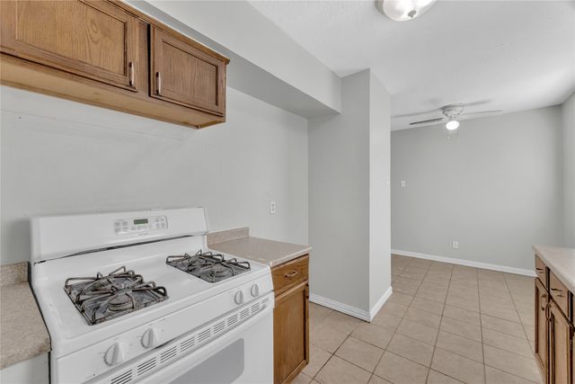 1325 E Park Drive, Mesquite, TX 75149