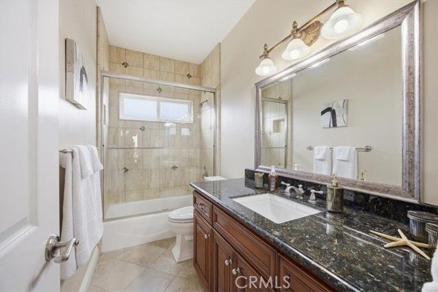 1805 Speyer Lane B, Redondo Beach, CA 90278