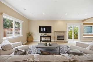 1805 Speyer Lane B, Redondo Beach, CA 90278