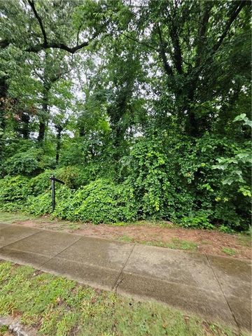 3048 Flat Shoals Road, Decatur, GA 30034