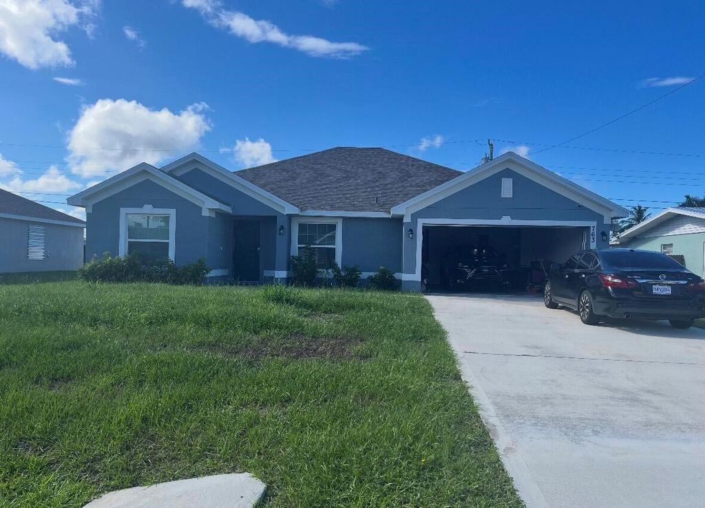 763 Altura Street, Port St. Lucie, FL 34952