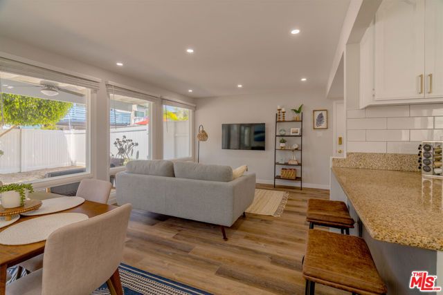 104 Fowling Street, Los Angeles, CA 90293